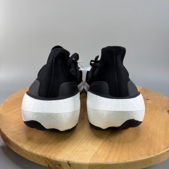 Adidas Ultraboost Light Mens Size 18 Running Sneakers Core Black White GY9351 - Picture 4 of 8